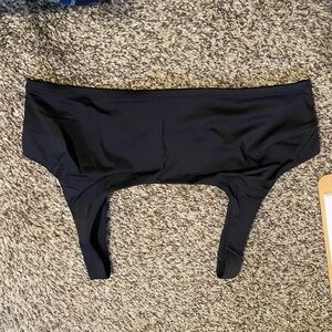 MeUndies Black Bikini Top